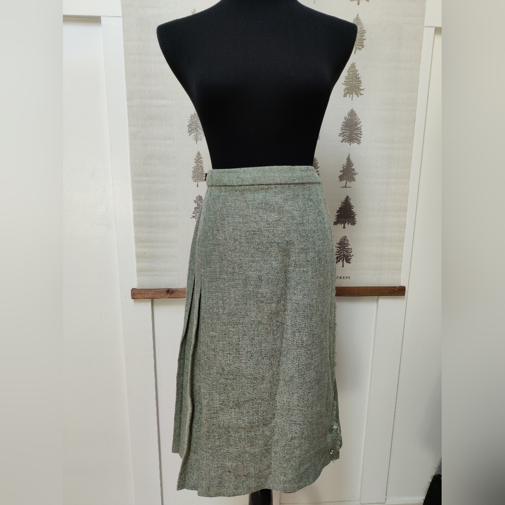 Vintage Green Wool Kilt Skirt Edinburgh Woollen Mill Pleated Wrap - 4 - Picture 2 of 10
